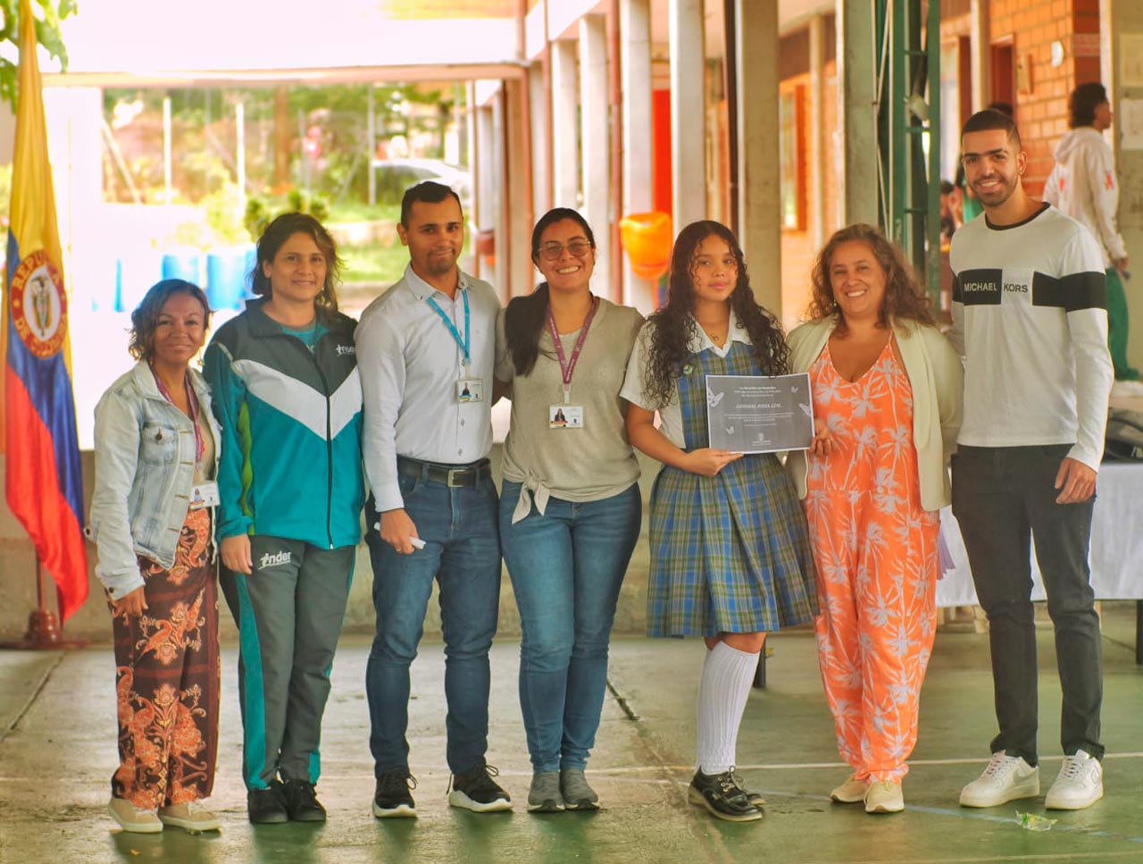 Mas de 400 estudiantes del Distrito aprendieron a gestionar pacíficamente sus conflictos y se convirtieron en mediadores escolares