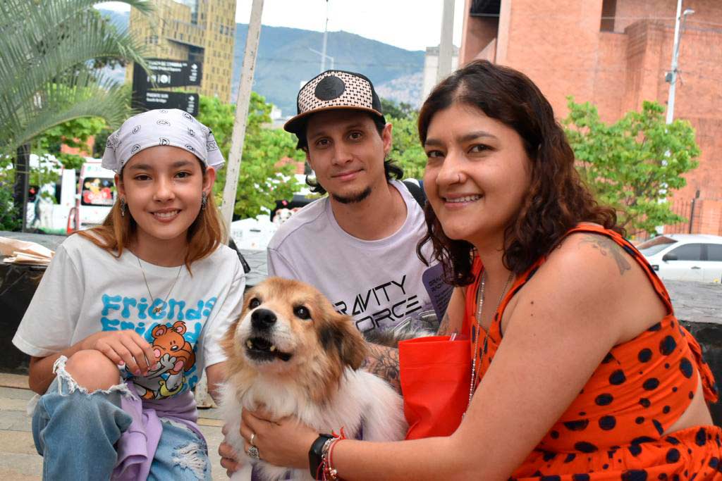 Cuidado de protección de los animales de compañía