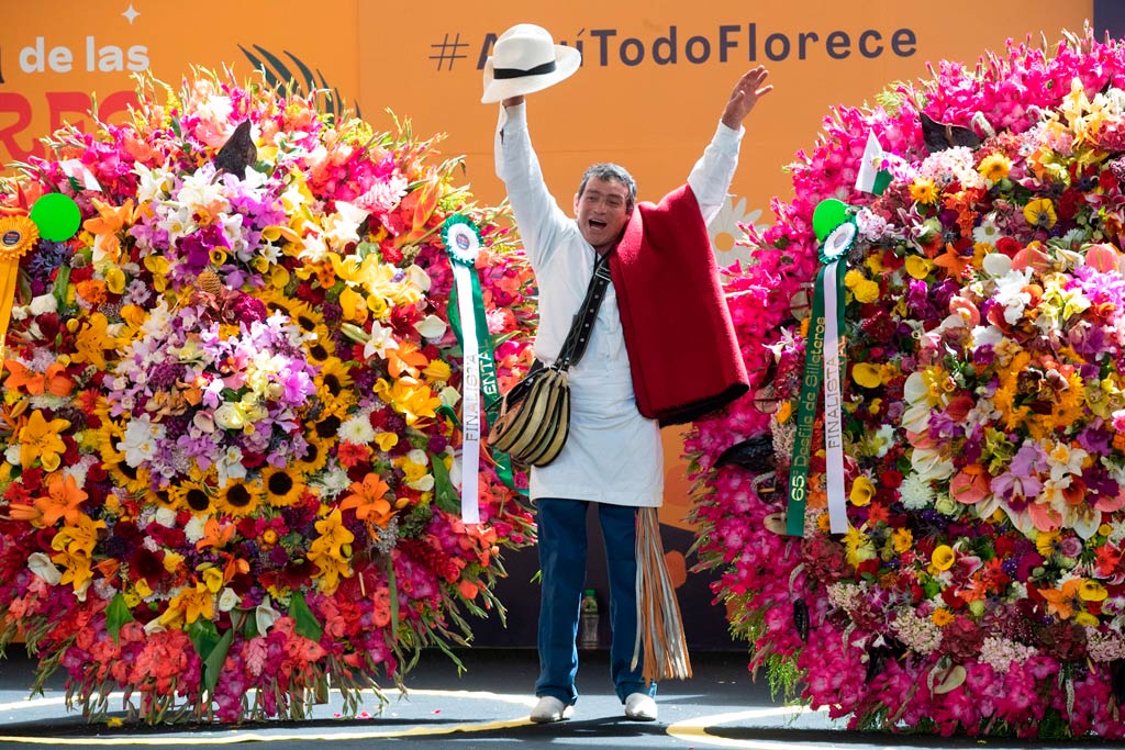 Vestuario de la Feria de las Flores Vestuario de la Feria de las Flores