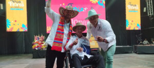 Juan Carlos Vargas “El Alacrán” es el nuevo Rey del Festival Nacional de la Trova en la Feria de las Flores