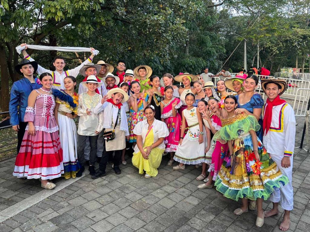 Colombia Canta y Encanta - Escenario Futuro de la Feria de las Flores 2023