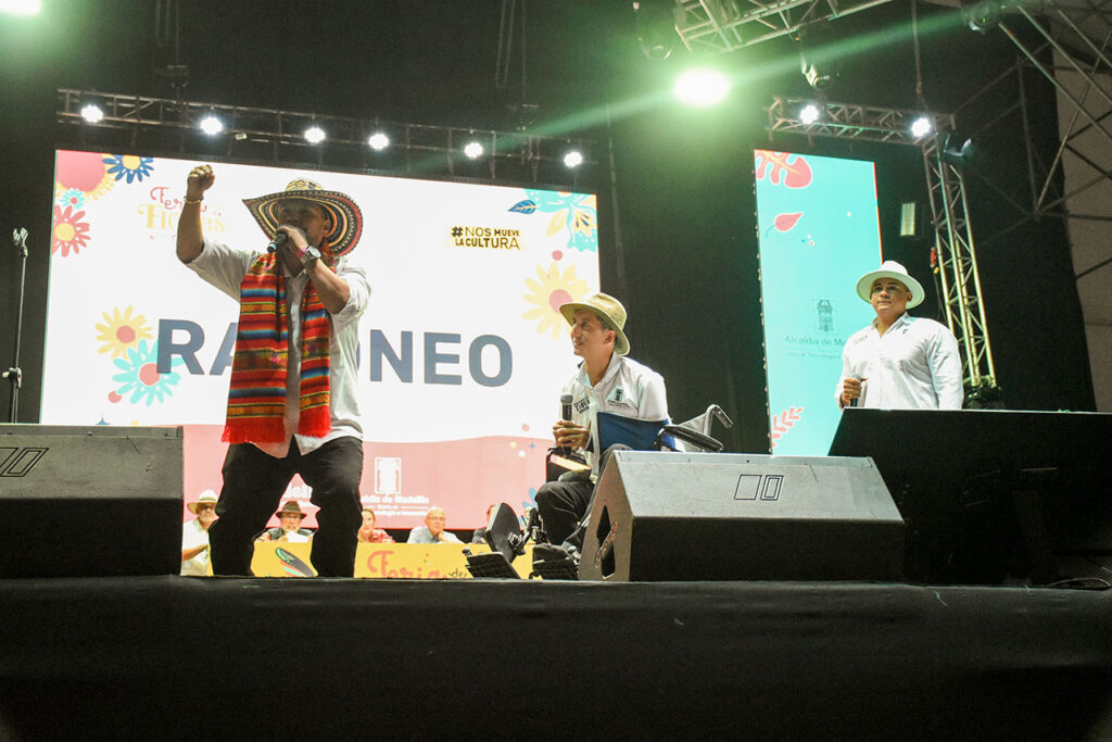 Juan Carlos Vargas "Alacrán" - Rey del Festival Nacional de la Trova Ciudad de Medellín