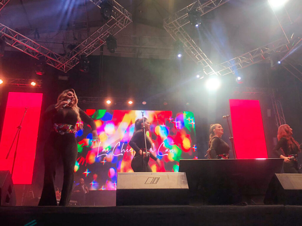Las Chicas del Can en la Feria de las Flores