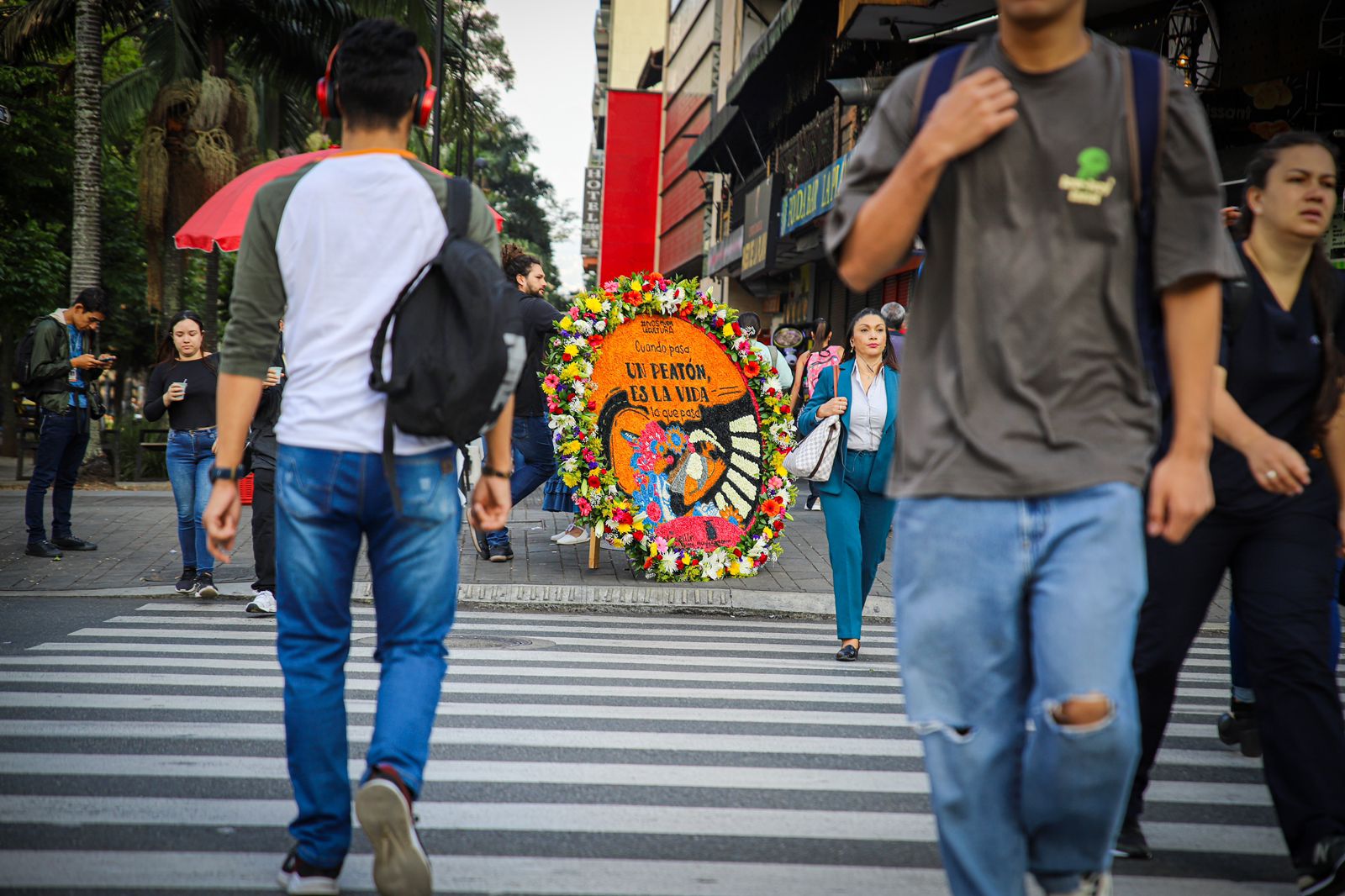 Silleta en cebra peatonal