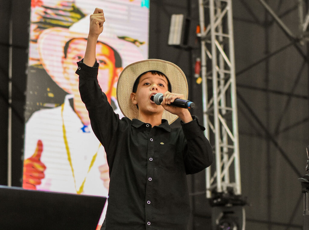 Kevin Duque “El Paisita de Oriente”, Rey Infantil de la Trova, Ciudad de Medellín
