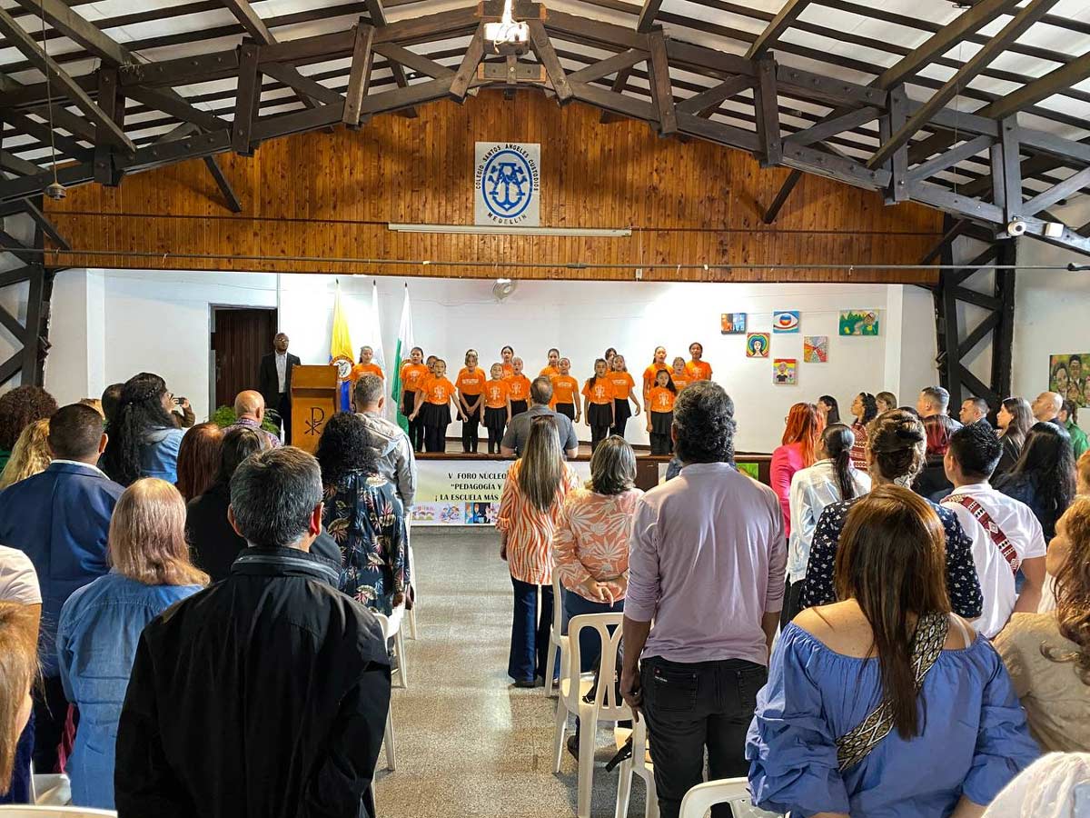 Foro educativo Guayabal
