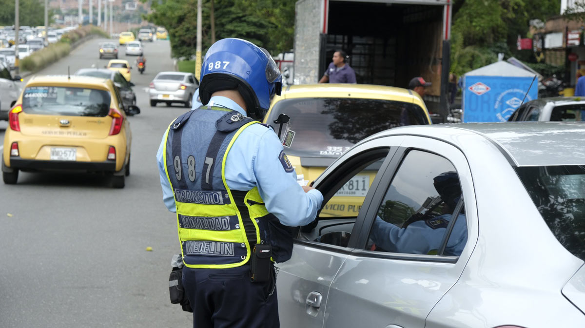 ABC de la inscripción de los vehículos híbridos eléctricos