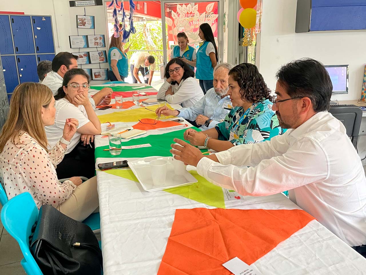 Delegación mexicana visita Medellín para conocer de cerca la transformación educativa y replicarla en su país Delegación mexicana visita Medellín para conocer de cerca la transformación educativa y replicarla en su país