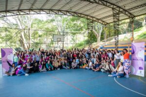 Participantes del Concurso Mujeres Jóvenes Talento y del Reconocimiento al Liderazgo de las Mujeres de Medellín se formaron en equidad de género