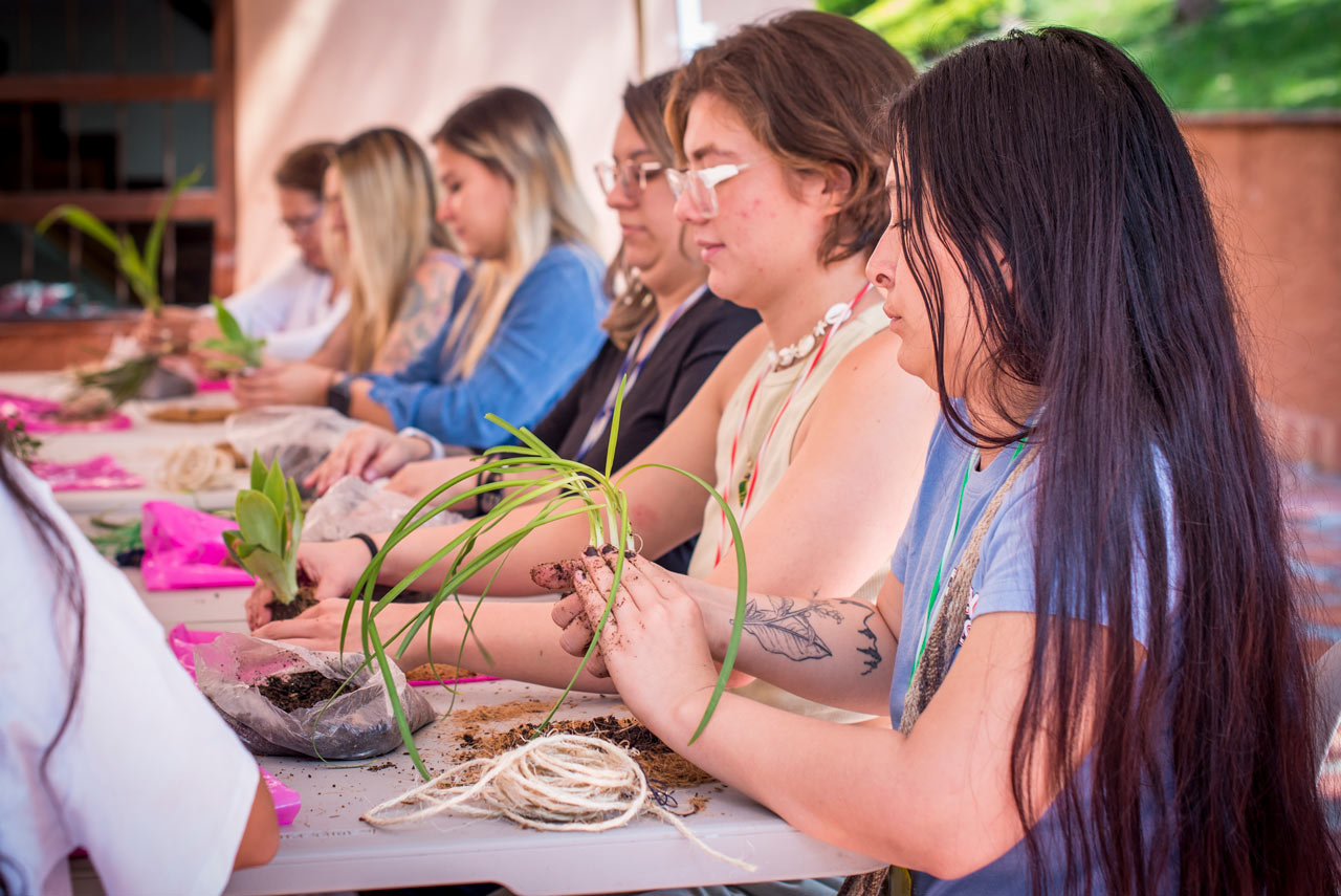 Participantes del Concurso Mujeres Jóvenes Talento y del Reconocimiento al Liderazgo de las Mujeres de Medellín se formaron en equidad de género Participantes del Concurso Mujeres Jóvenes Talento y del Reconocimiento al Liderazgo de las Mujeres de Medellín se formaron en equidad de género