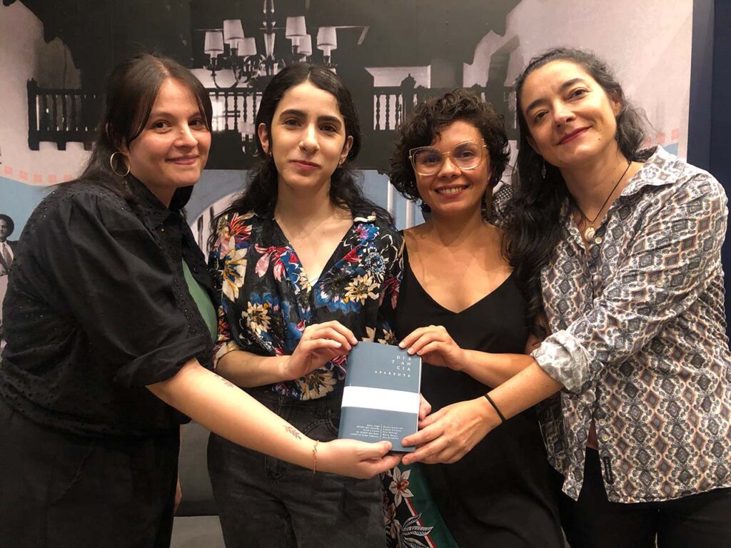 En la Fiesta del Libro de Medellín, las mujeres sembraron semillas de letras