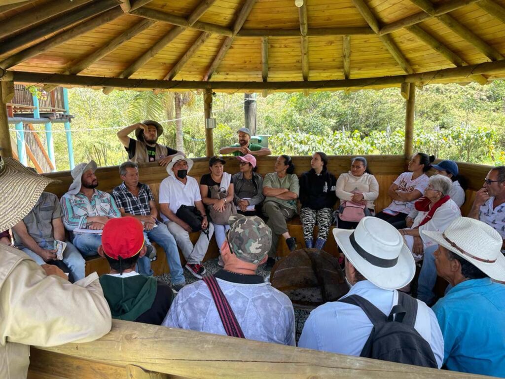 Campesinos de Medellín y agroecología