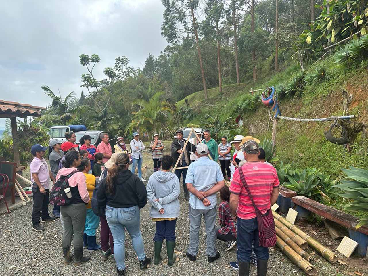 Campesinos de Medellín y agroecología