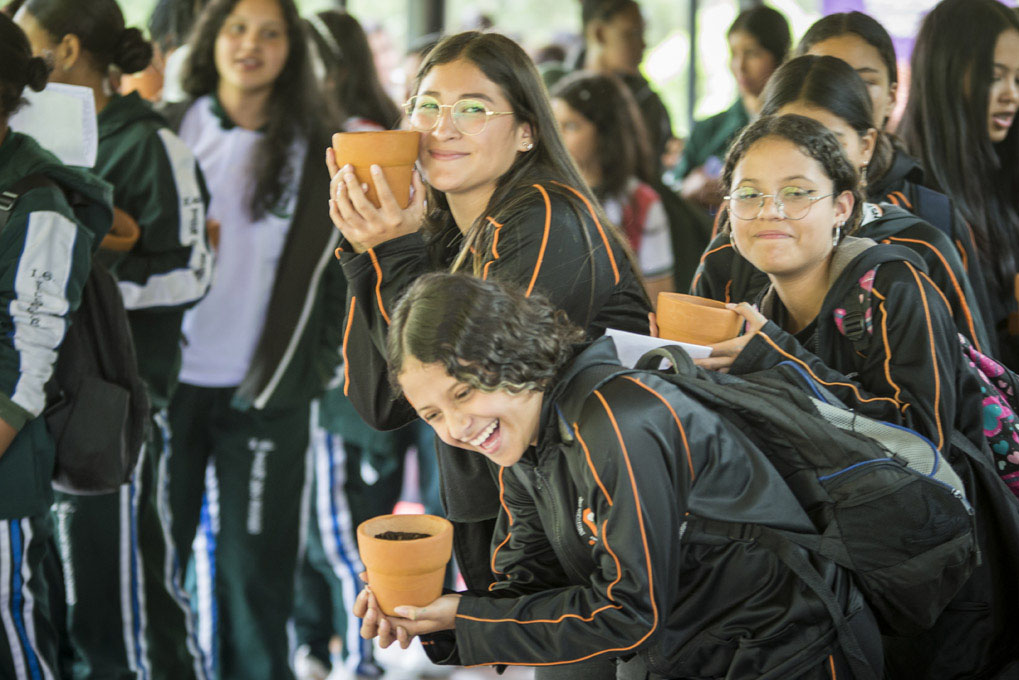 Medellín: la ciudad más comprometida de Colombia con el derecho a menstruar en condiciones dignas y con el acceso pleno de las mujeres a sus derechos sexuales y reproductivos Medellín: la ciudad más comprometida de Colombia con el derecho a menstruar en condiciones dignas y con el acceso pleno de las mujeres a sus derechos sexuales y reproductivos