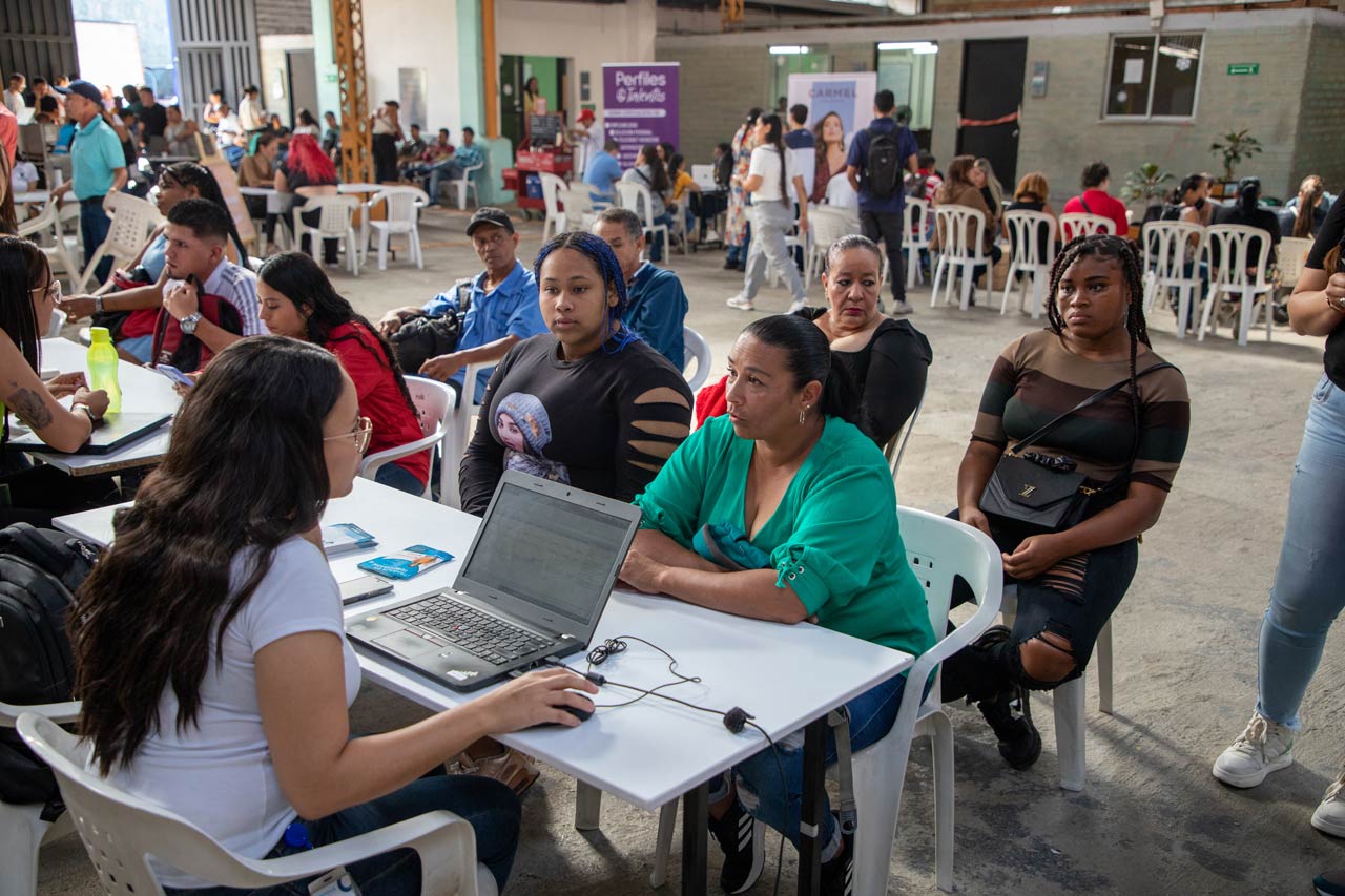 Este viernes, 13 de octubre, se realizará nueva feria de empleo con 6.000 vacantes