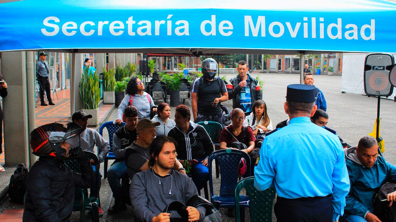 El Distrito ha sensibilizado, en 2023, a más de 18.000 motociclistas en el cuidado de la vida