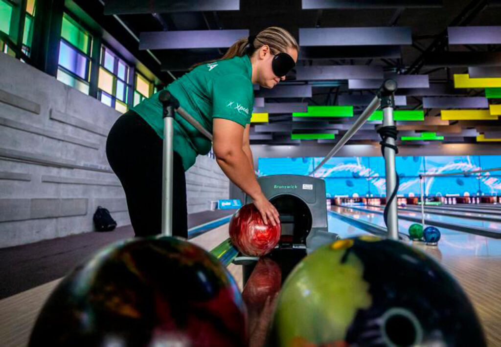 Practicante de bolos asistido - Escuelas Populares del Deporte