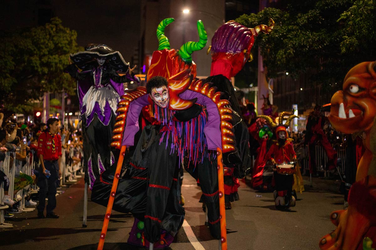 Carnaval mitos comuna 5