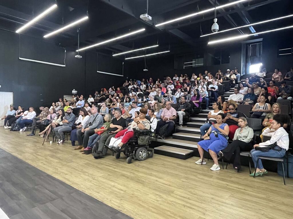 Inclusión educativa y laboral de la población con discapacidad