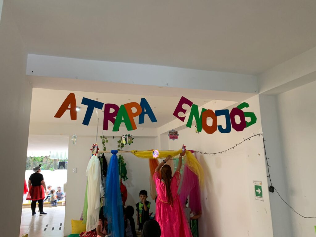 Estrategia “Atrapa enojos” del programa Buen Comienzo