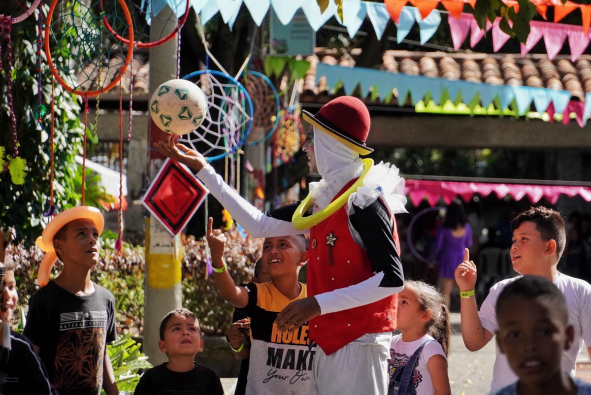 Escuelas de No-Violencia