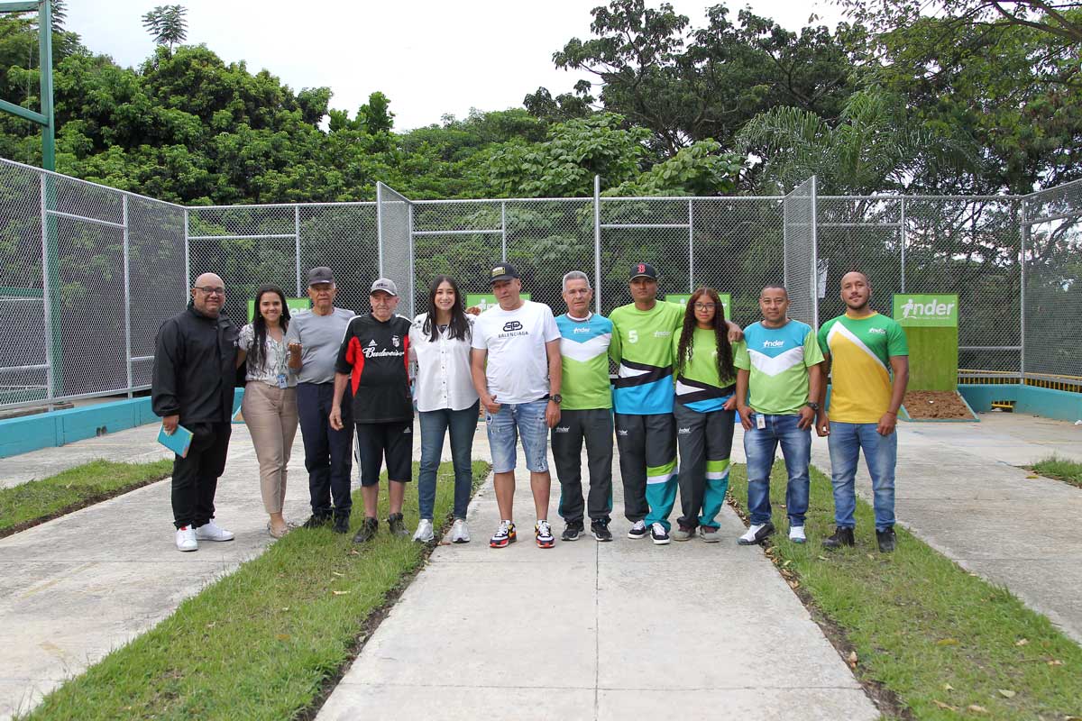 Entrega de escenarios el bolo