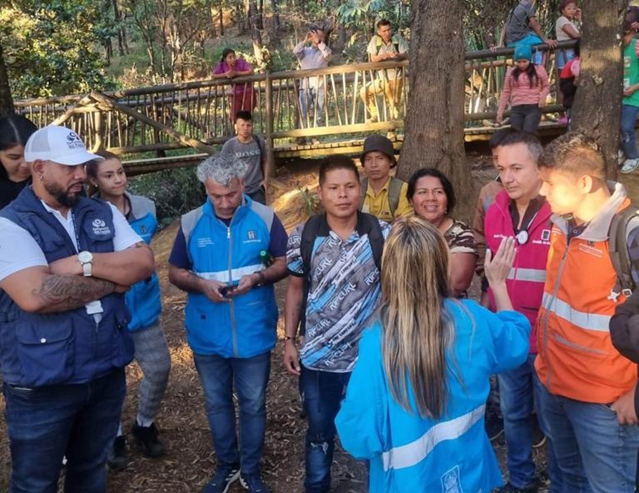 Población indígena que estaba en el cerro Pan de Azúcar permanece en lugares temporales y recibe atención del Distrito