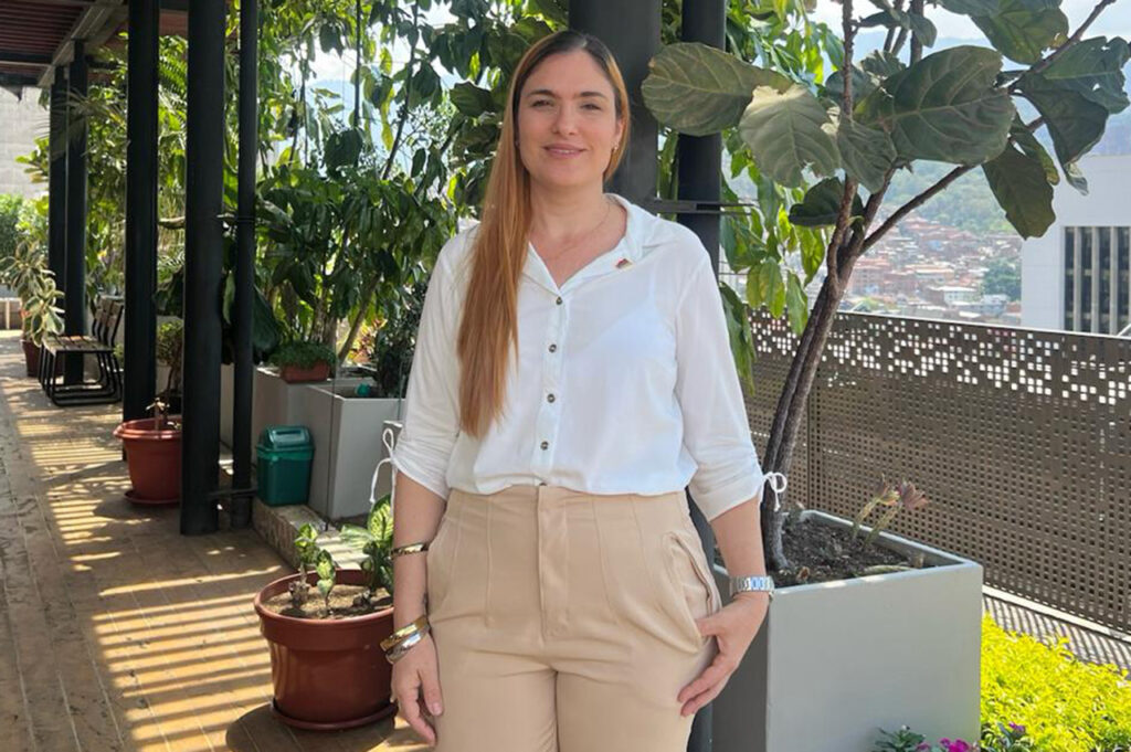 Mislay Baryolo Del Cerro