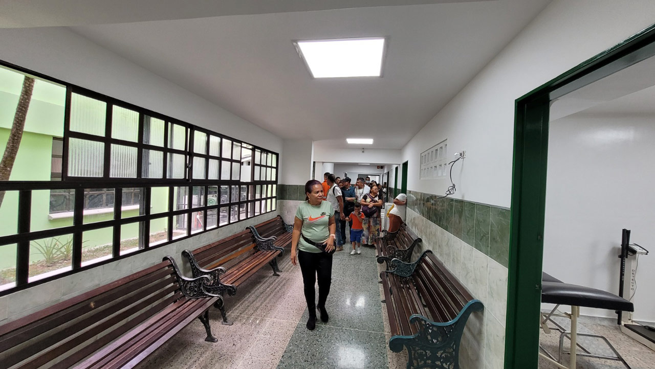 El centro de salud Altavista reabrió sus puertas tras obras de mantenimiento