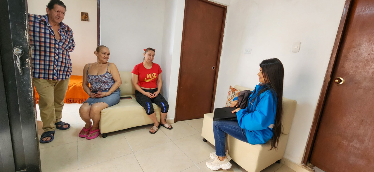 Más de 30.000 familias en condición de pobreza recibirán acompañamiento del Distrito en 2024