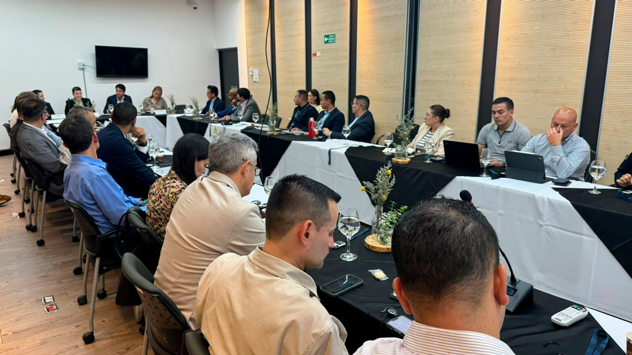 El Distrito y la Embajada de Estados Unidos definieron acciones para garantizar la seguridad de turistas en la ciudad El Distrito y la Embajada de Estados Unidos definieron acciones para garantizar la seguridad de turistas en la ciudad