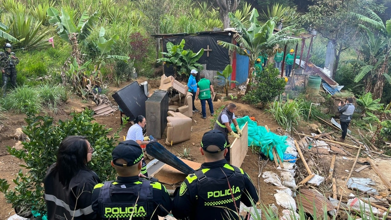 Se refuerzan operativos para recuperar espacios públicos y bienes nacionales