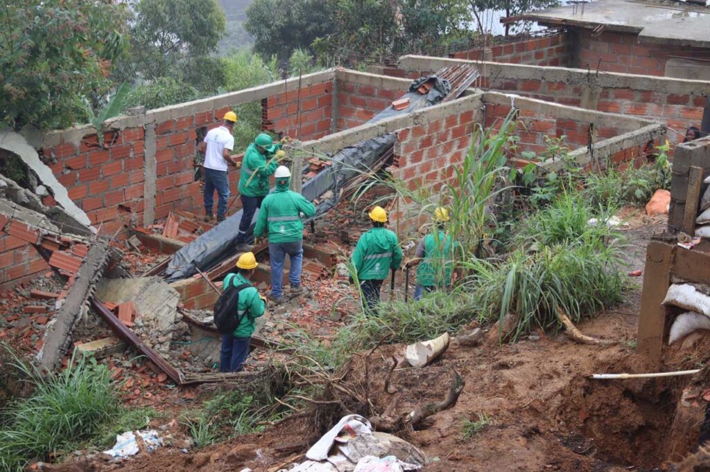 Acciones para mitigar el loteo ilegal estafas inmobiliarias Medellín