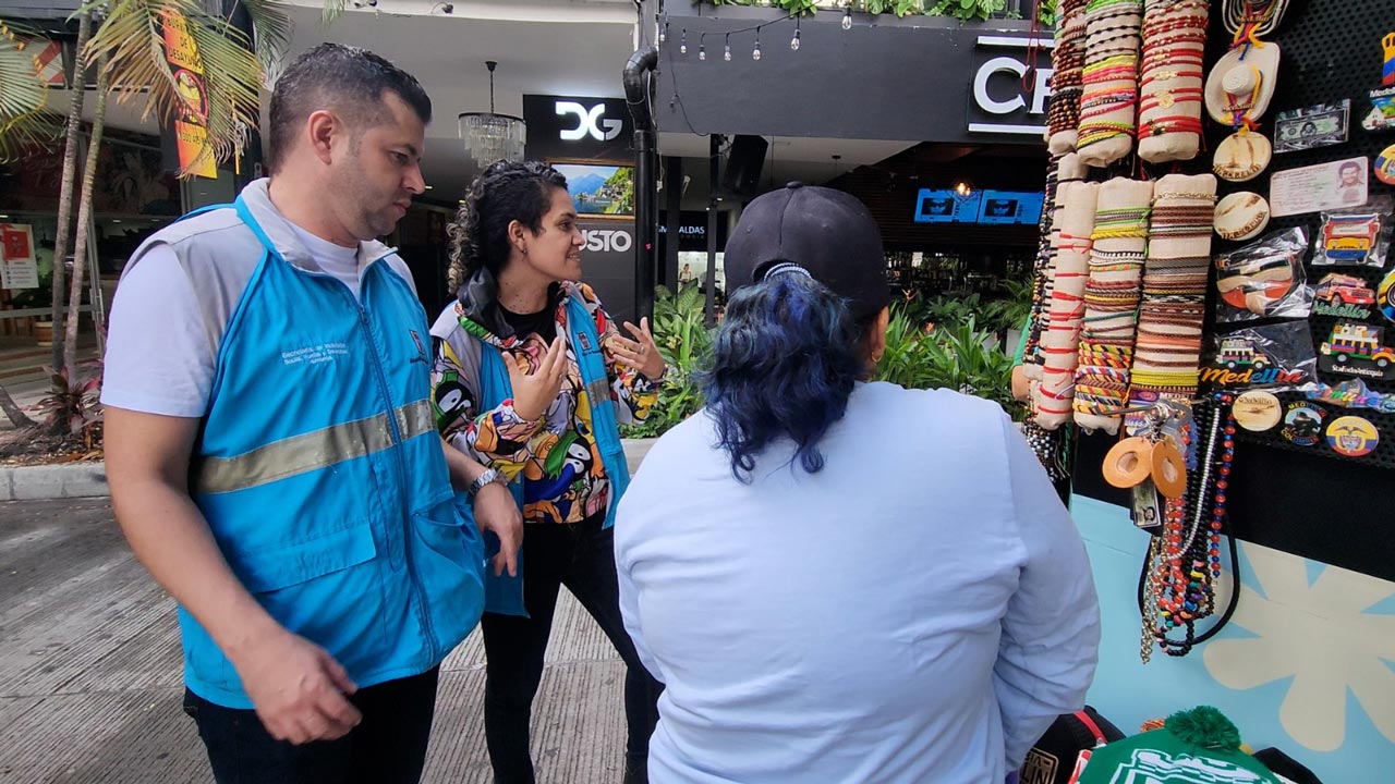 El Distrito afianza estrategias en las calles para prevenir el trabajo infantil El Distrito afianza estrategias en las calles para prevenir el trabajo infantil
