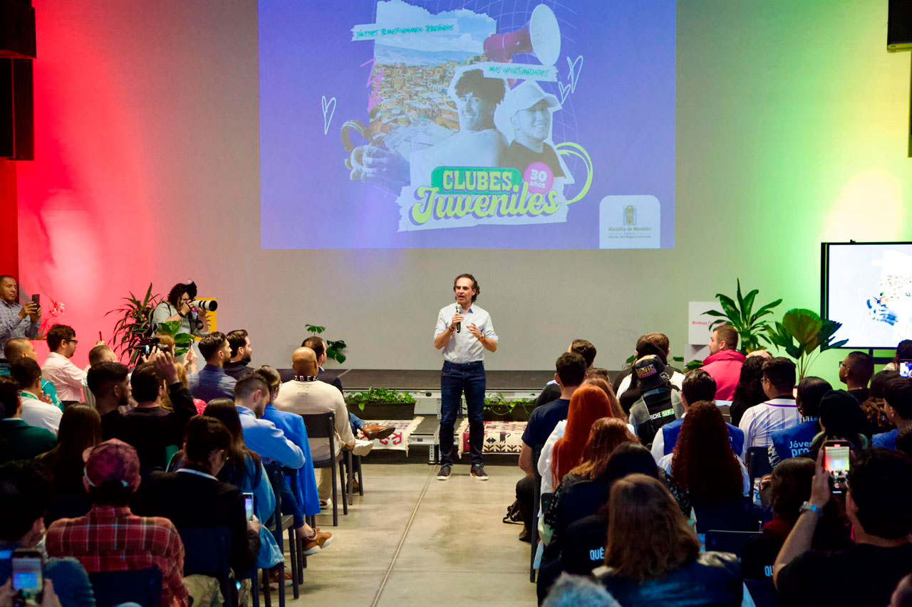 Clubes Juveniles cumplen 30 años transformando la violencia por arte, deporte y educación