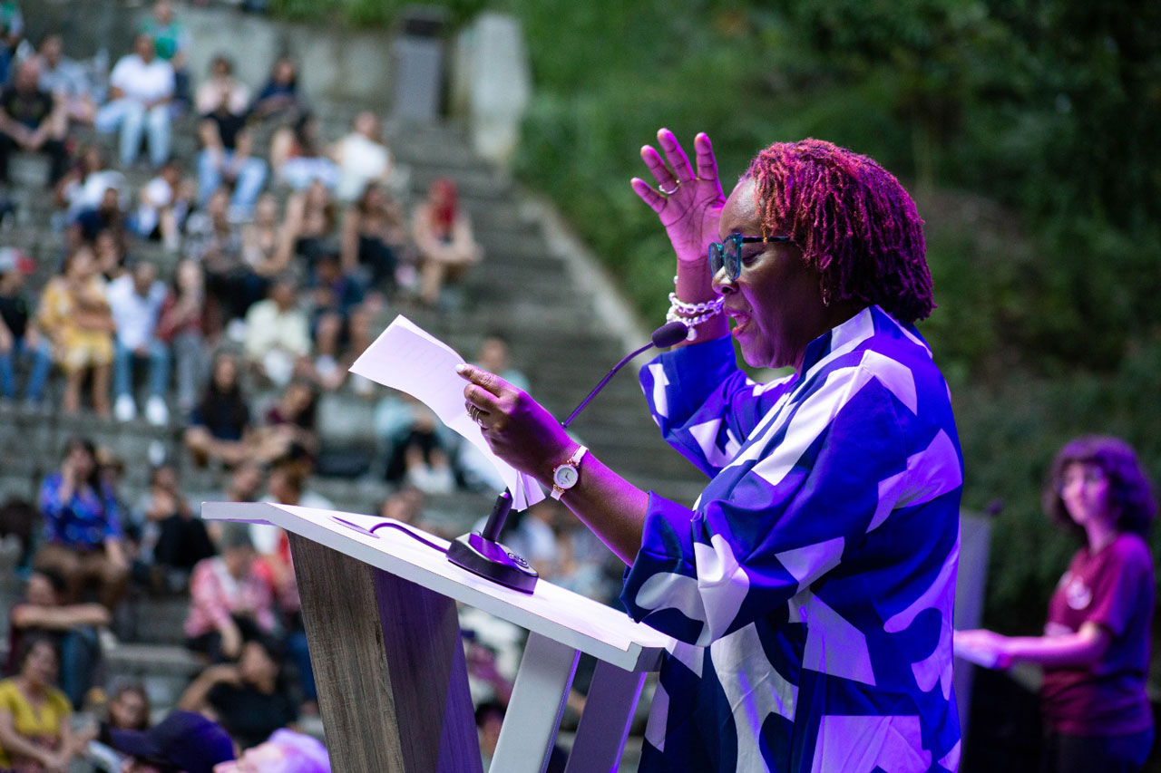 Con una inversión de $650 millones, el Distrito apoya el 34.° Festival Internacional de Poesía de Medellín