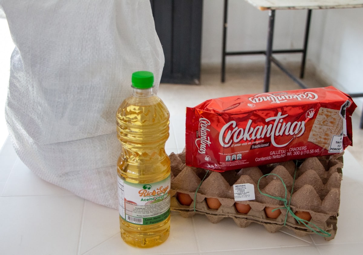 Más de 15.000 familias de Medellín se benefician con la entrega de paquetes alimentarios en 2024