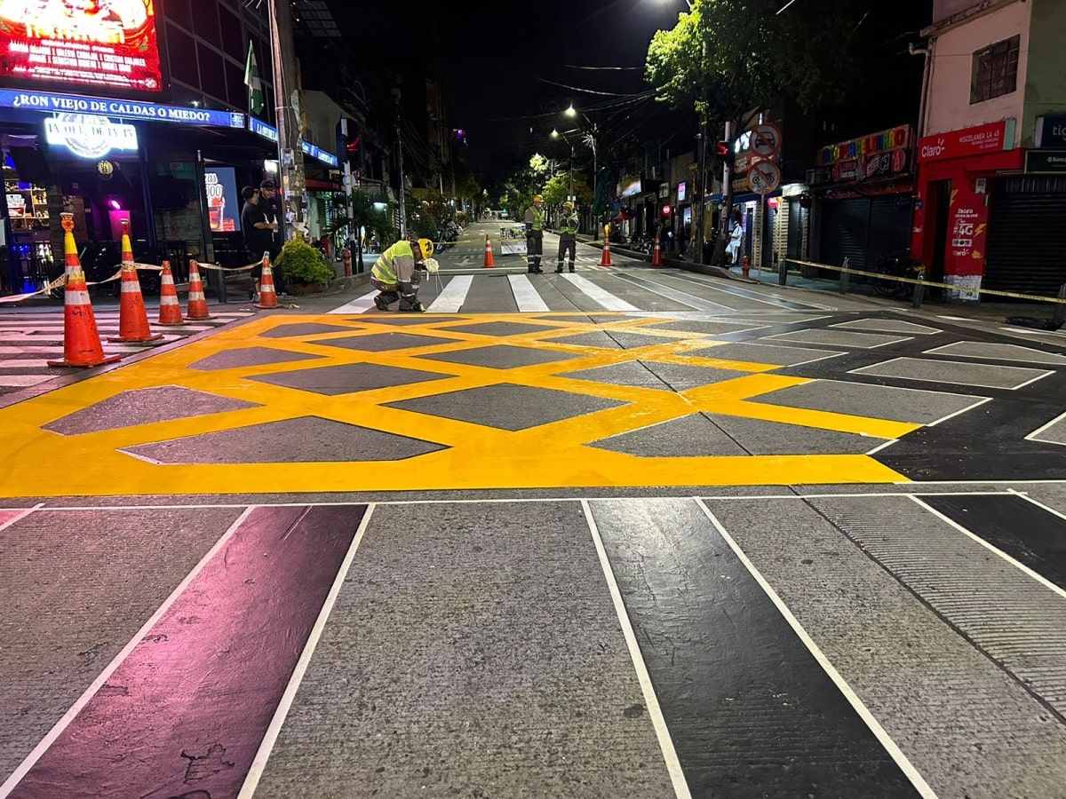 La recuperación e intervención de las vías por donde pasan las rutas alimentadoras de Metroplús avanza