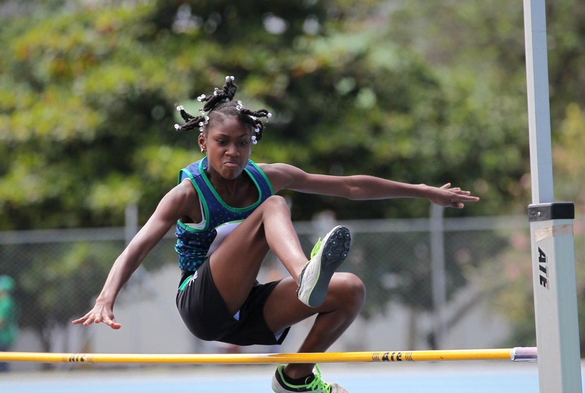383 niñas y niños de Medellín participaron en los Juegos Deportivos Escolares a nivel regional