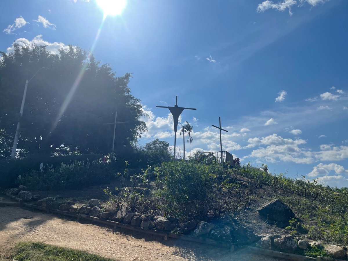 El Cerro de las Tres Cruces ya cuenta con oferta deportiva del Inder los sábados, domingos y festivos