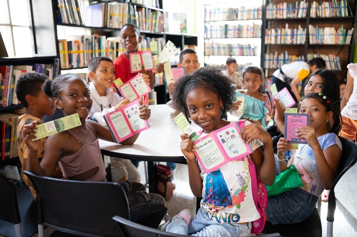 Medellín cuenta su historia desde 30 bibliotecas públicas