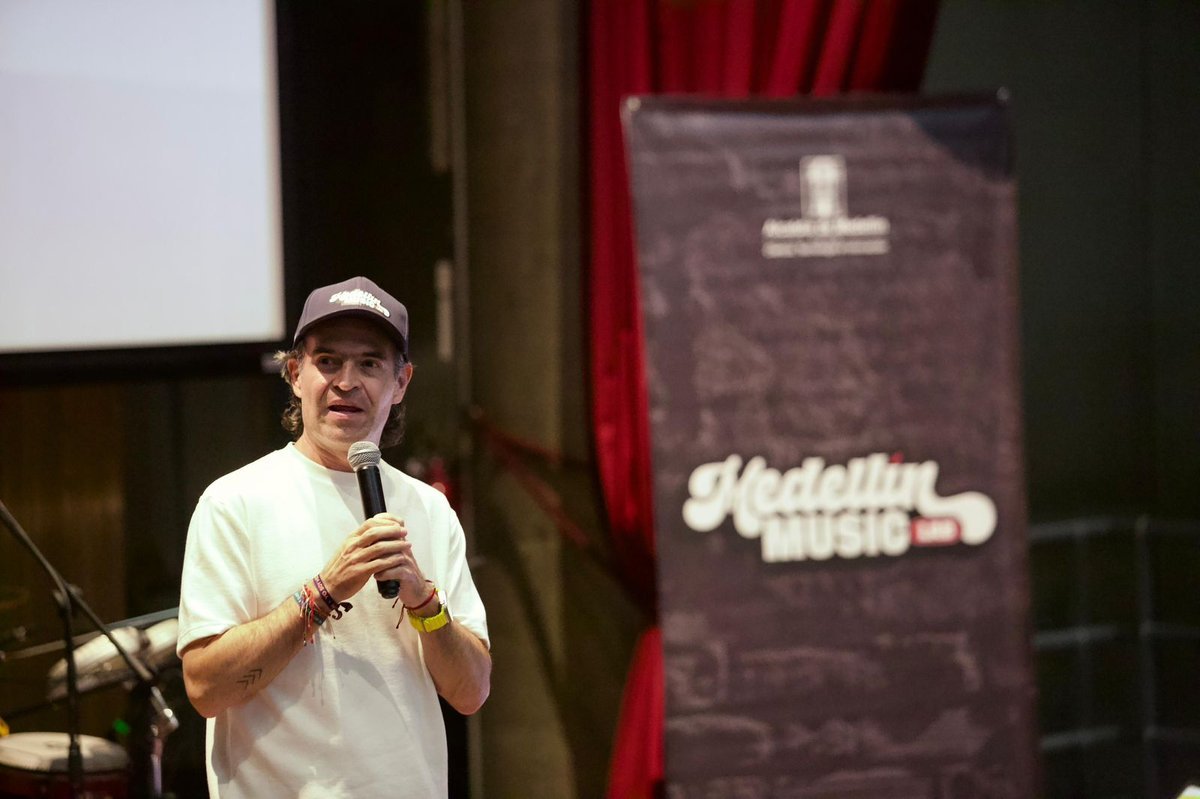 80 talentos emergentes inician su camino en la escena musical de Medellín 80 talentos emergentes inician su camino en la escena musical de Medellín