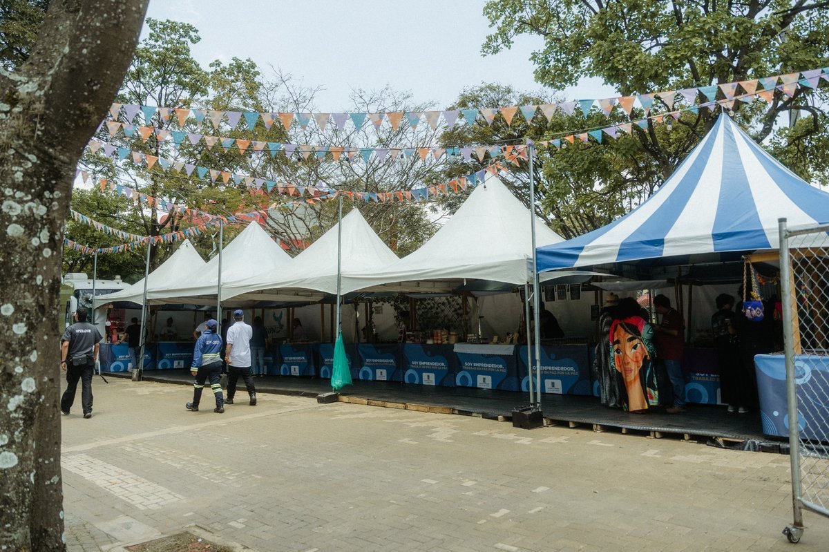 La Alcaldía de Medellín tendrá emprendedores por la paz en la Fiesta del Libro y la Cultura
