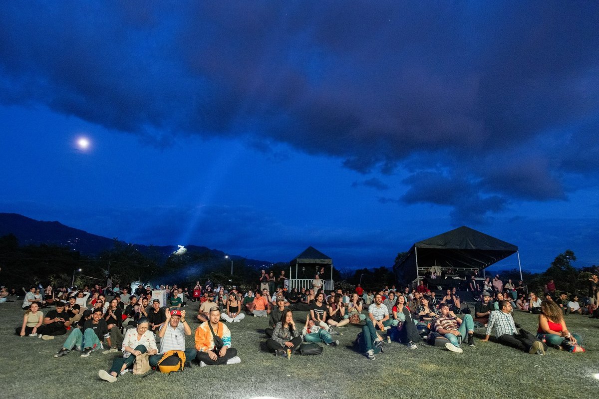 Altavoz Fest 2024 presentará más de 700 artistas locales, nacionales e internacionales Altavoz Fest 2024 presentará más de 700 artistas locales, nacionales e internacionales