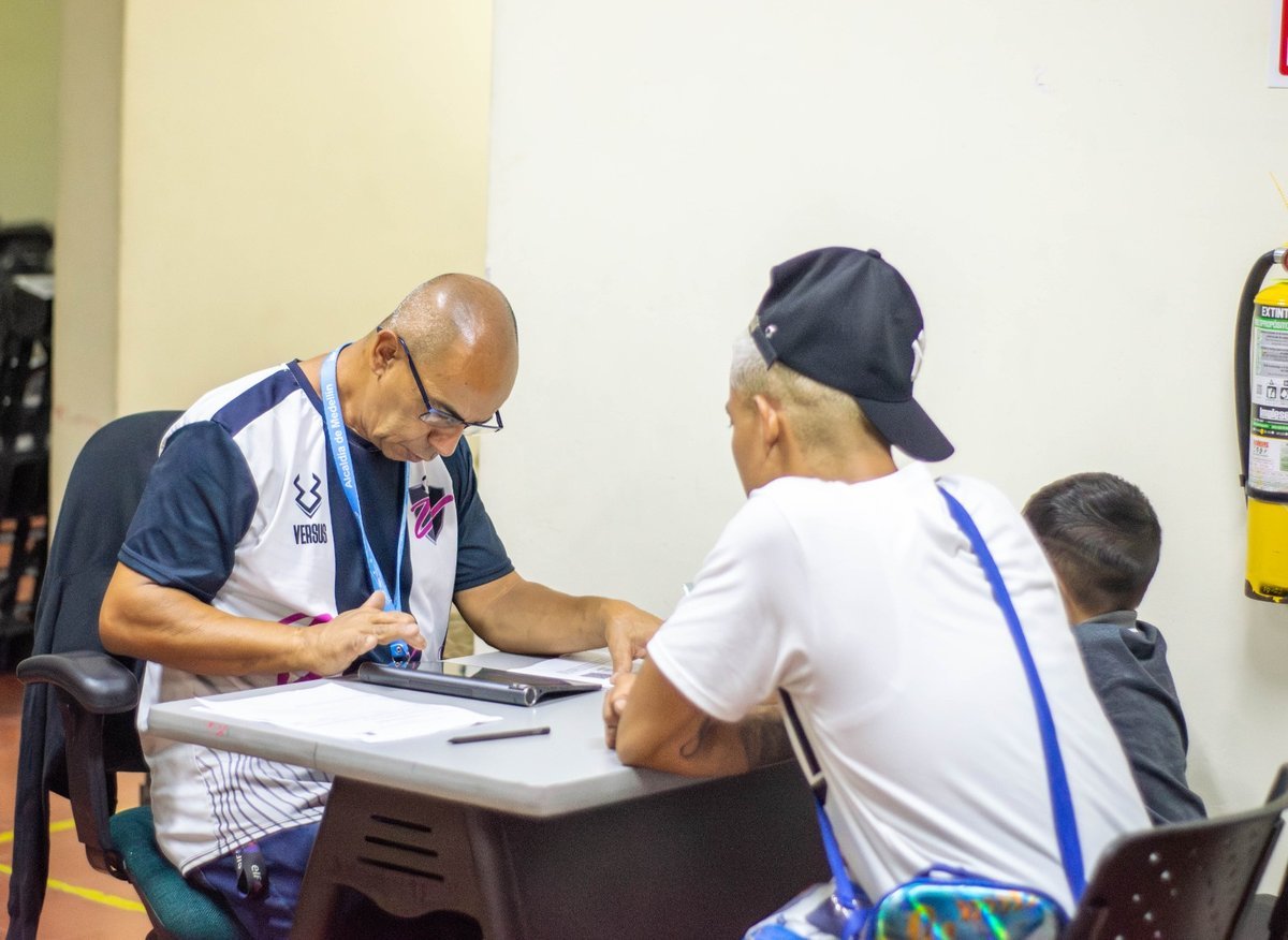 La Alcaldía de Medellín ofrece apoyo psicosocial a 14.458 víctimas del conflicto armado