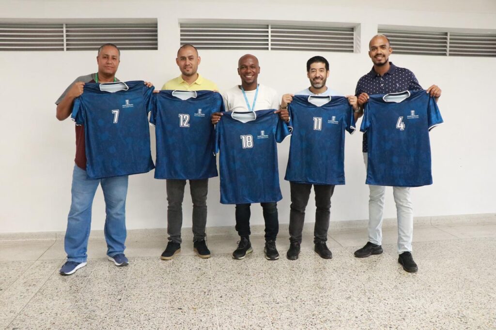 Entrega de uniformes