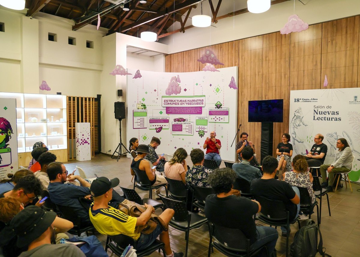 En la Fiesta del Libro y la Cultura fueron premiados los cinco escritores destacados de ciencia ficción en #MicroCiFiMedellín En la Fiesta del Libro y la Cultura fueron premiados los cinco escritores destacados de ciencia ficción en #MicroCiFiMedellín