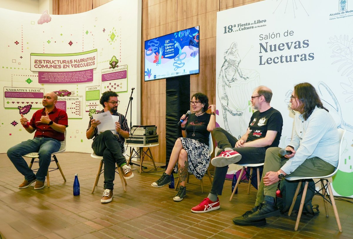 En la Fiesta del Libro y la Cultura fueron premiados los cinco escritores destacados de ciencia ficción en #MicroCiFiMedellín