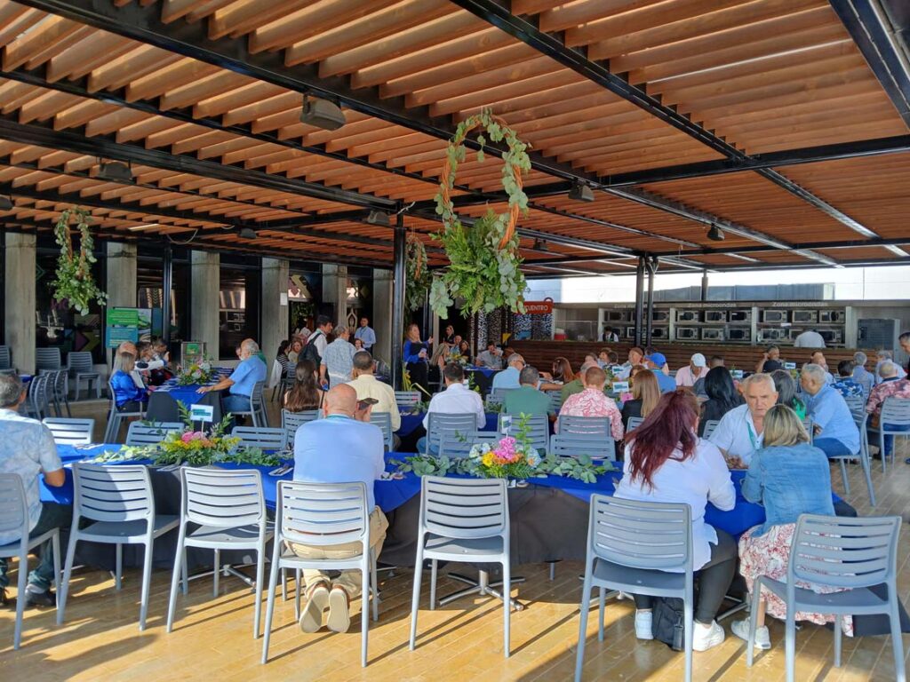 Evento de gratitud para los pensionados del Distrito