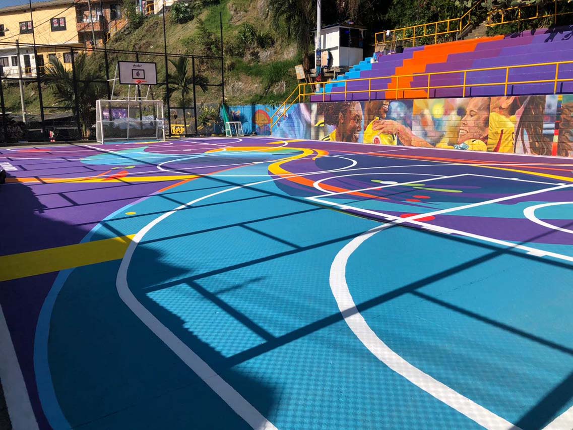 https://www.medellin.gov.co/es/wp-content/uploads/2024/09/Mural-futbolistas-1.jpg